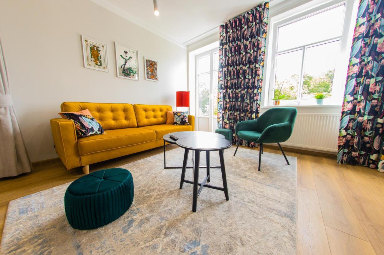 Apartamenty Rico Августів Екстер'єр фото