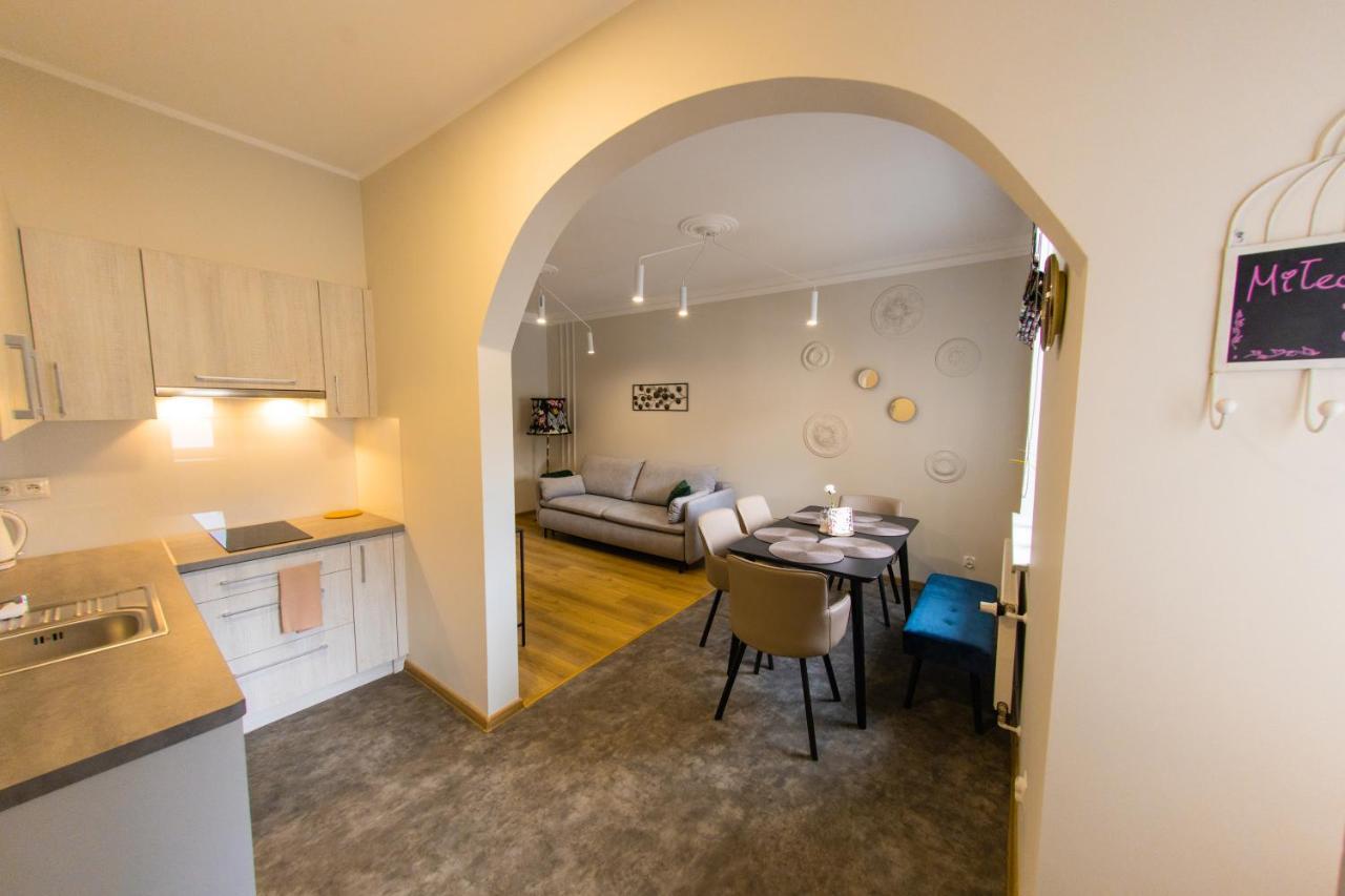 Apartamenty Rico Августів Екстер'єр фото